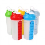 sports water bottle built-in 7 days plastic pill box