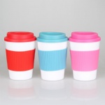 340ml new colorful pp plastic cup with silicon sleeve coffee mug