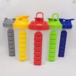 700ml PP plastic Wholesale Protein Shaker Bottle With Pill box For Protein Drinks